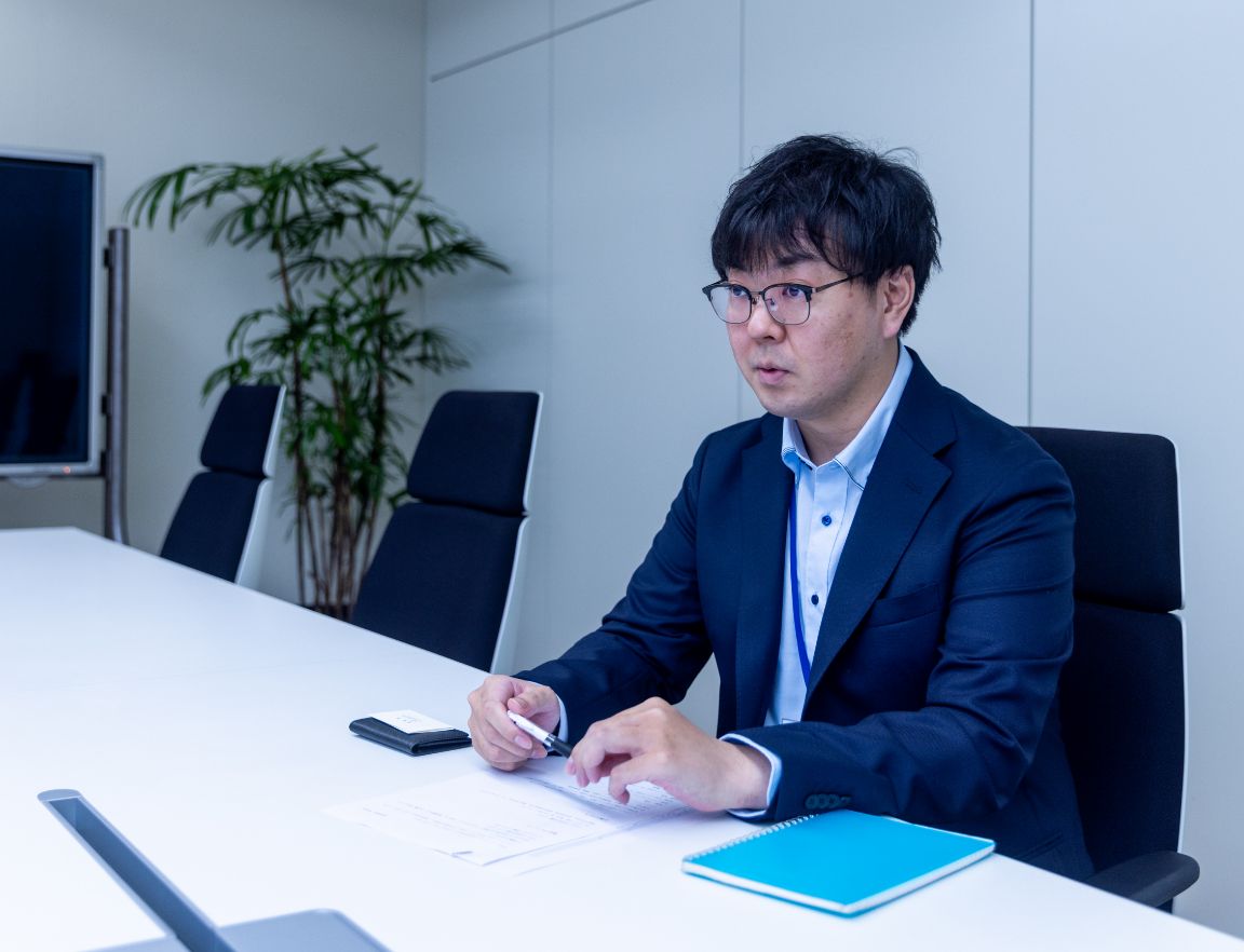 インタビューに答える男性社員 S.K